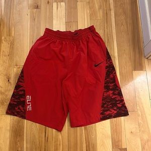 Nike Elite Basketball shorts | Large